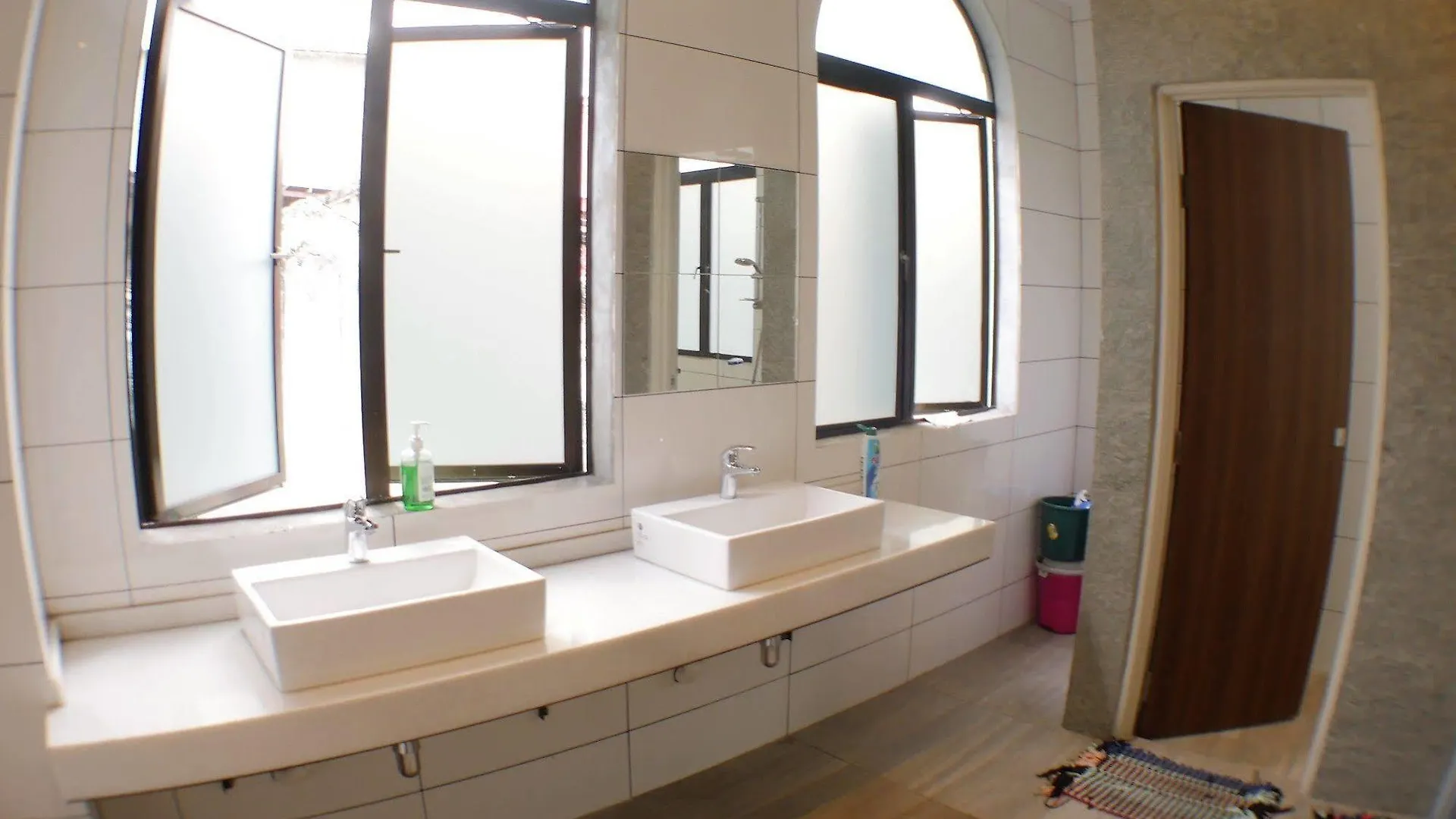 Travel Hub Highstreet Hostel Kuala Lumpur