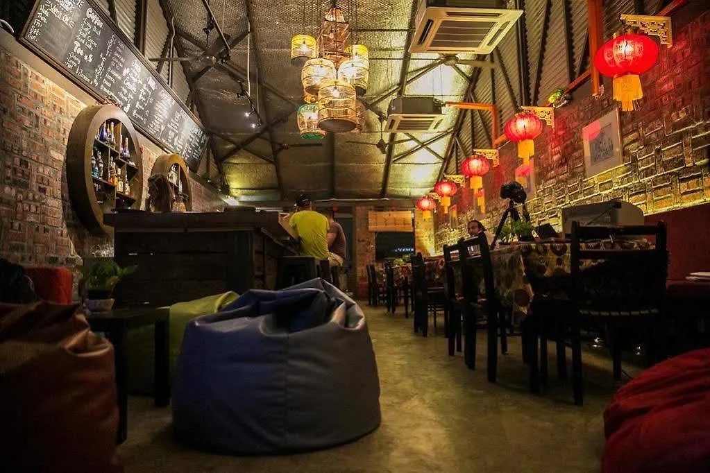 Travel Hub Highstreet Hostel Kuala Lumpur 0*,