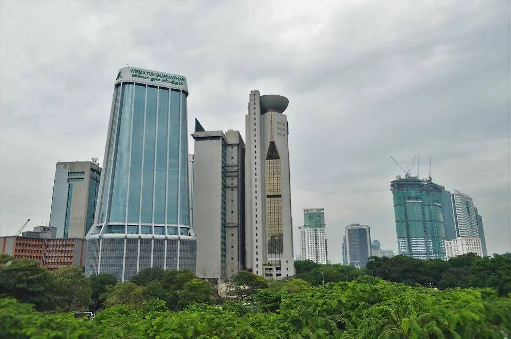 Travel Hub Highstreet Hostel Kuala Lumpur Malaysia